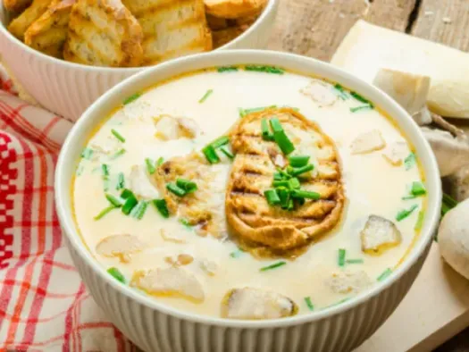 Чеський часниковий суп