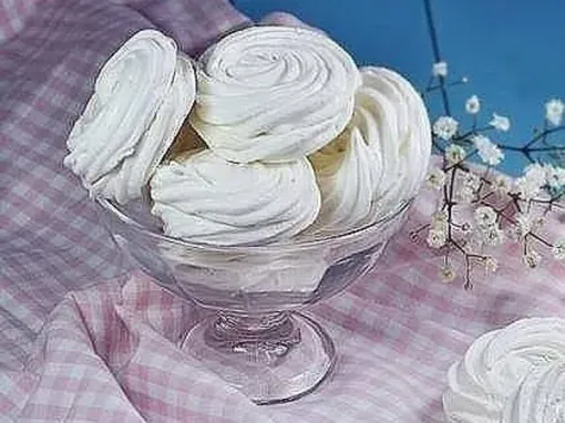 Фото: Домашній зефір з ароматом ванілі