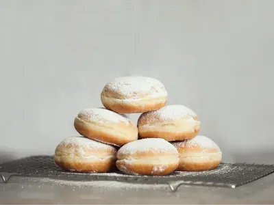 Фото: Пампушки у фритюрі