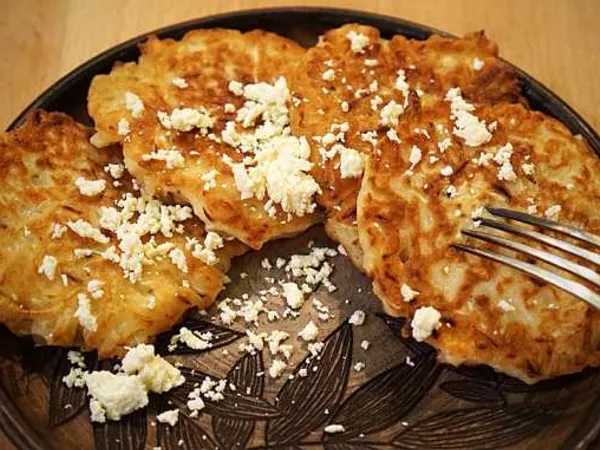 Фучки – пляцки з квашеної капусти