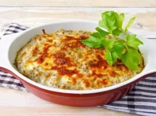 Фото: Гречана запіканка з сиром та йогуртом