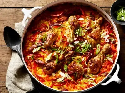 Іспанська паелья з куркою