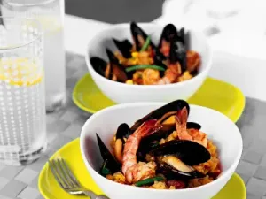 Іспанська паелья з морепродуктів