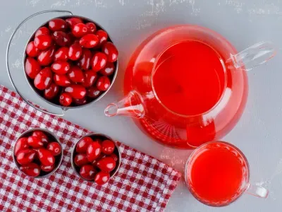 Фото: Морс з журавлиною та апельсином