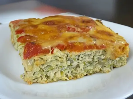 Кабачкова запіканка з курячим фаршем і сиром