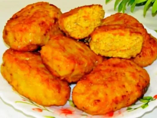 Соковиті котлети з гарбузом та м'ясним фаршем