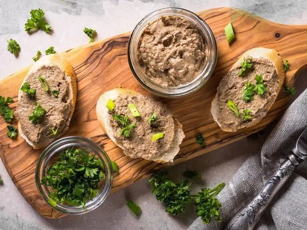 Вершковий паштет з курячої печінки