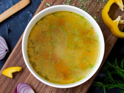 Європейська, Супи та Бульйони, Курячий бульйон