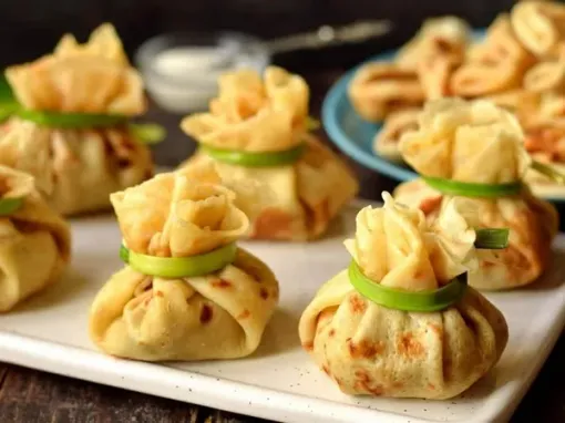 Фото: Ледачі бризолі з курячим філе та грибами