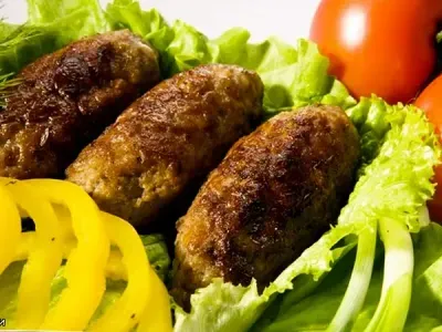 Фото: Люля-кебаб з яловичого фаршу