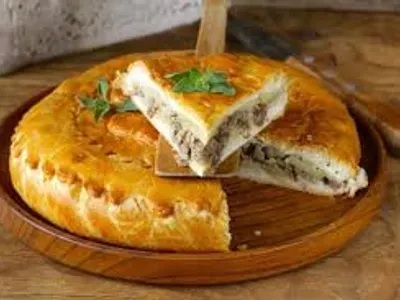 Фото: М'ясний пиріг на кефірі