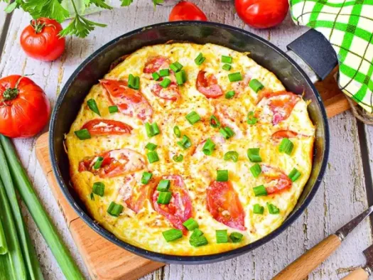 Омлет з овочами 
