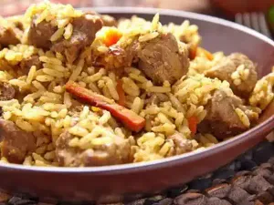 Фото: Ароматний плов зі свининою