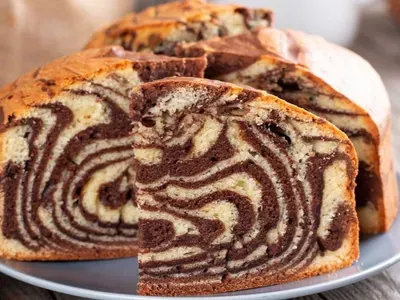 Пиріг "Зебра" на сметані 