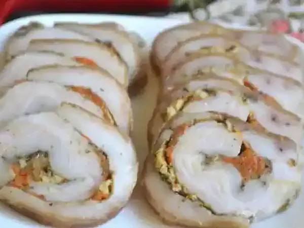 Фото: Рулет з сала