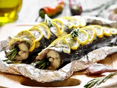 Скумбрія, запечена у фользі