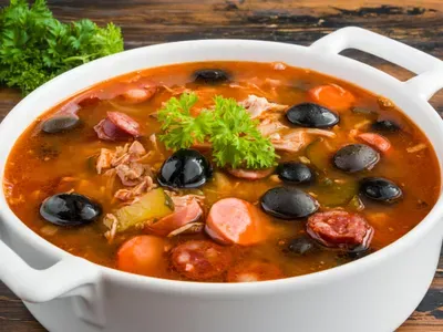 Солянка класична