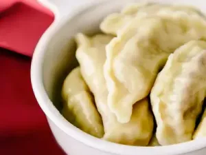 Солодкі вареники з сиром