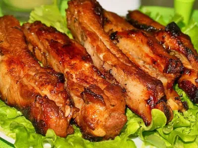 Свинячі реберця в духовці