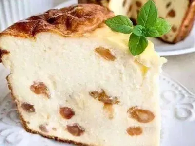 Сирна запіканка з родзинками