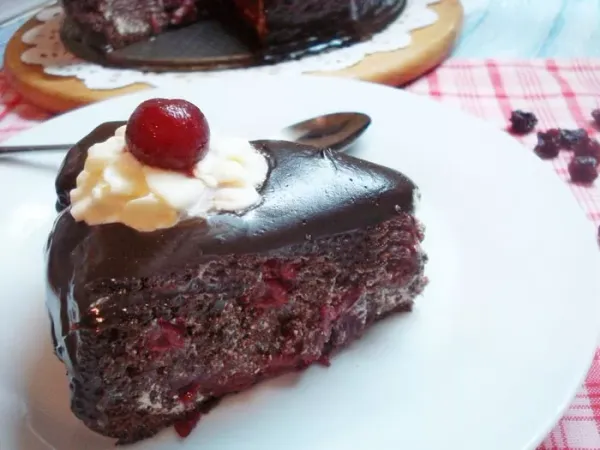 Торт П'яна вишня