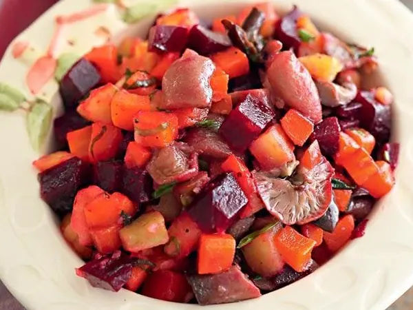 Вінегрет із солоними грибами