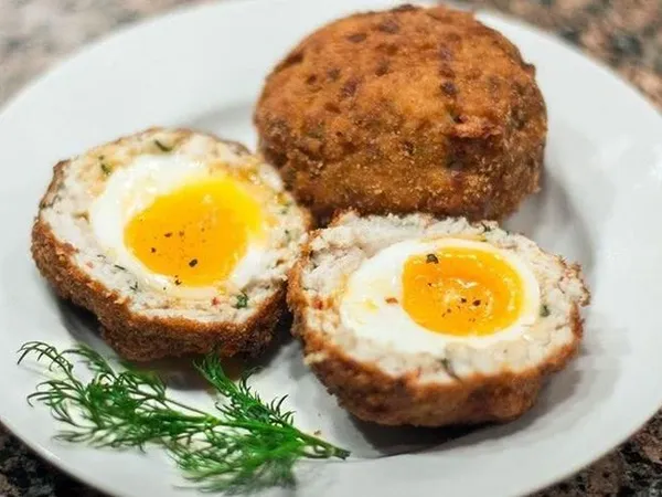 Фото: Яйця по-шотландськи