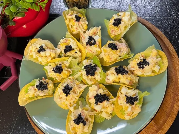 Закуска на чіпсах