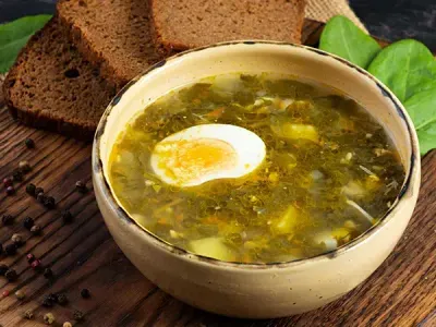 Зелений борщ із щавлем